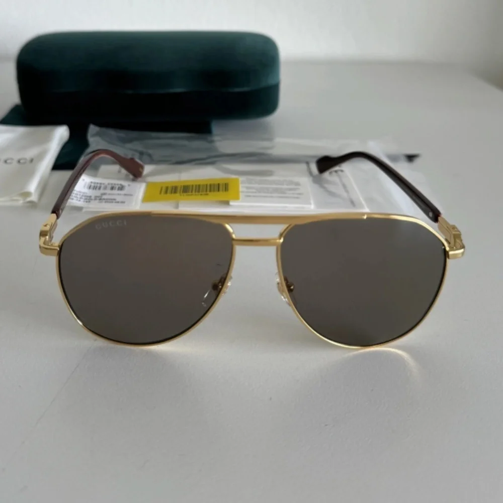 NWT Gucci GG1220S-002 Gold Aviator 59mm Sunglasses